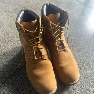 Timberland Brown Lace-Up Winter Boots